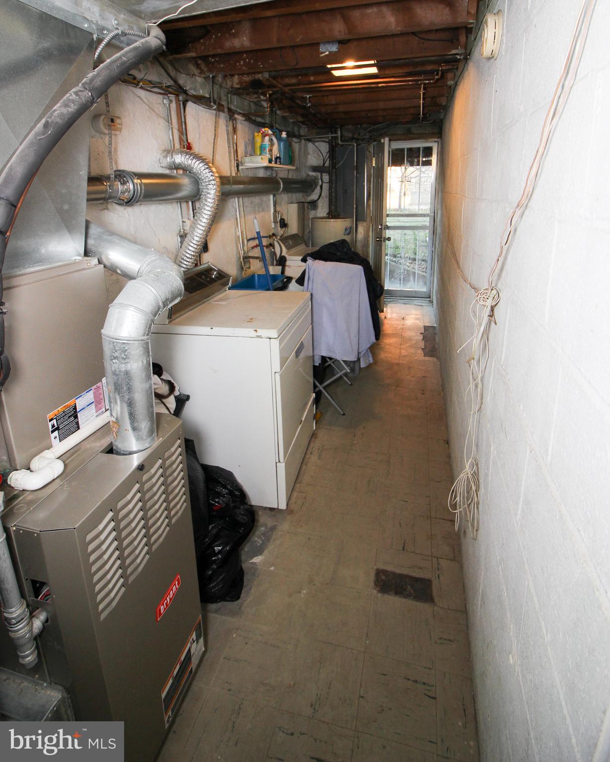 3409 Rhawn Street Philadelphia, PA 19136 - Photo 24 of 30 Laundry and utilities