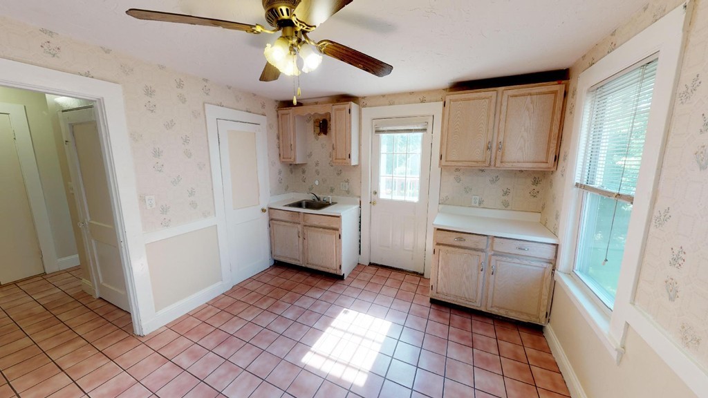 14 Lenox Street Norwood, MA 02062 - Photo 6 of 12