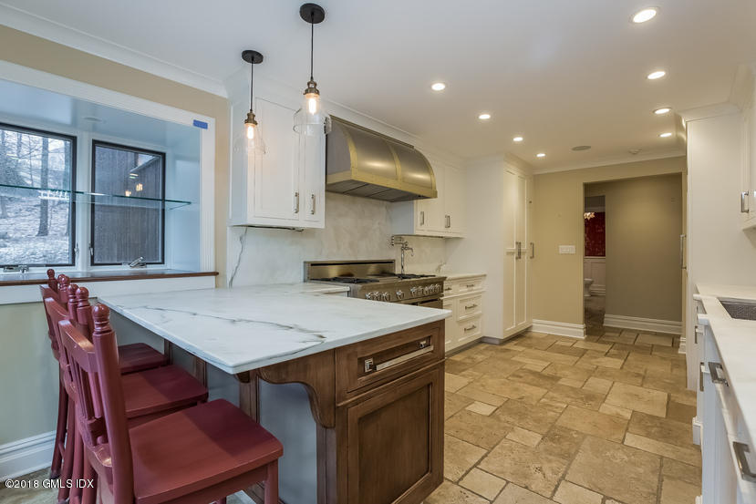 68 Sumner Road Greenwich, CT 06831 - Photo 12 of 25 006-5390187-small