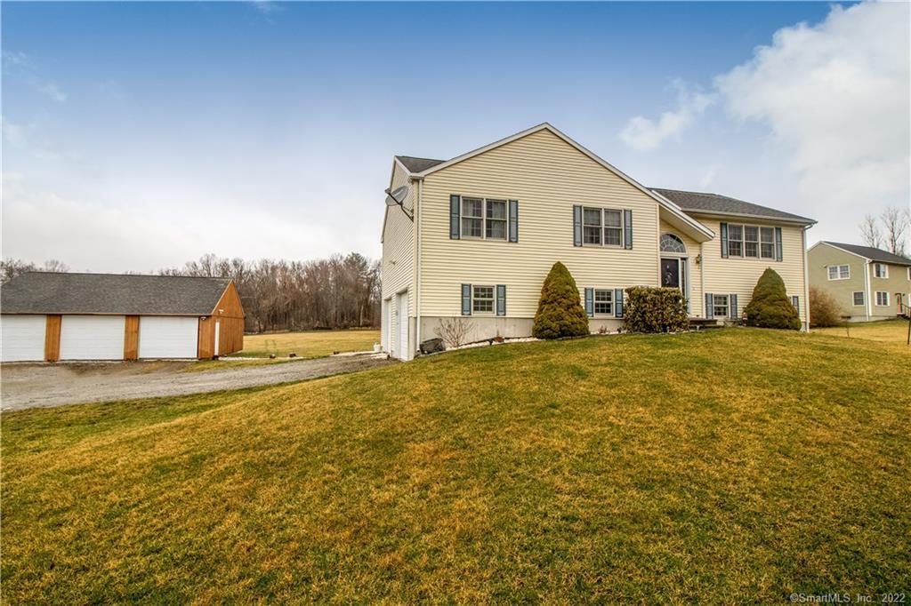 201 Cemetery Road Canterbury, CT 06331 - Photo 1 of 1