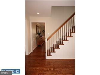 572 Mount View Road Berwyn, PA 19312 - Photo 9 of 12