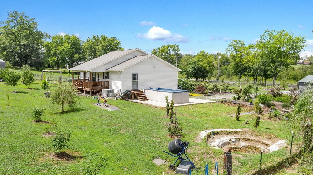 504 Etowah Road Benton, TN 37307 - Photo 9 of 46 Gallery Image 9