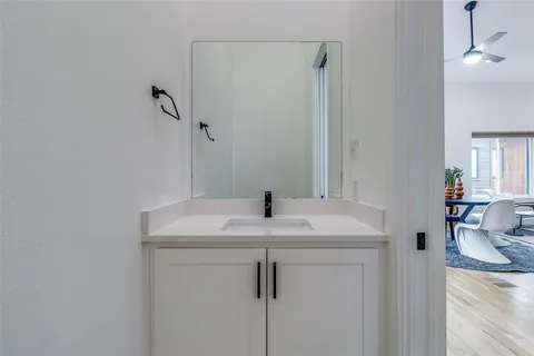 $399,000 | 2124 Lovedale Avenue, Unit 101, Dallas, TX 75235