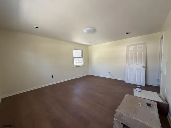 $3,700 | 322 West Nicholson Road, Mount Ephraim, NJ 08059