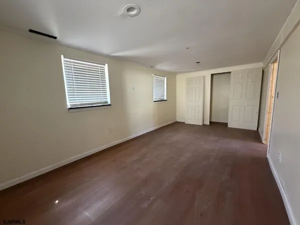 $3,700 | 322 West Nicholson Road, Mount Ephraim, NJ 08059