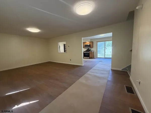 $3,700 | 322 West Nicholson Road, Mount Ephraim, NJ 08059