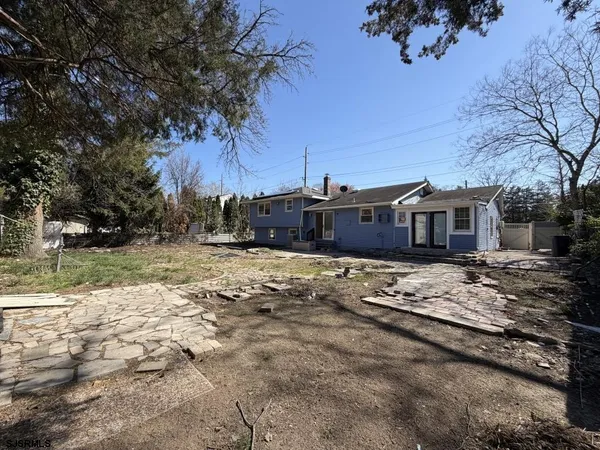 $3,700 | 322 West Nicholson Road, Mount Ephraim, NJ 08059