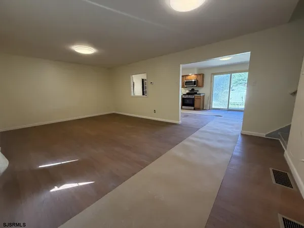 $3,700 | 322 West Nicholson Road, Mount Ephraim, NJ 08059