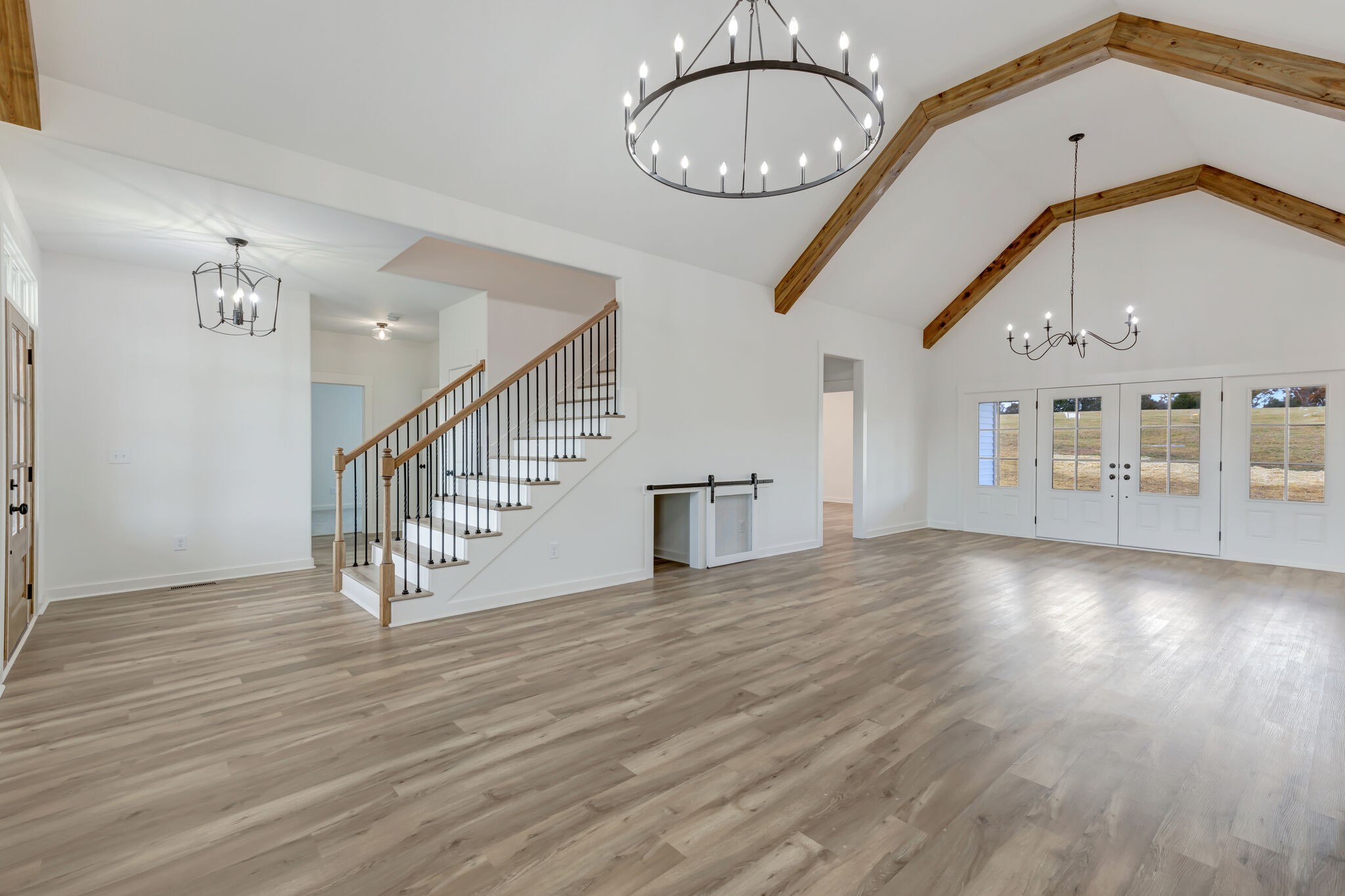 1 Hunter Bills Road Lewisburg, TN 37091 - Photo 13 of 48 a view of empty room with wooden floor