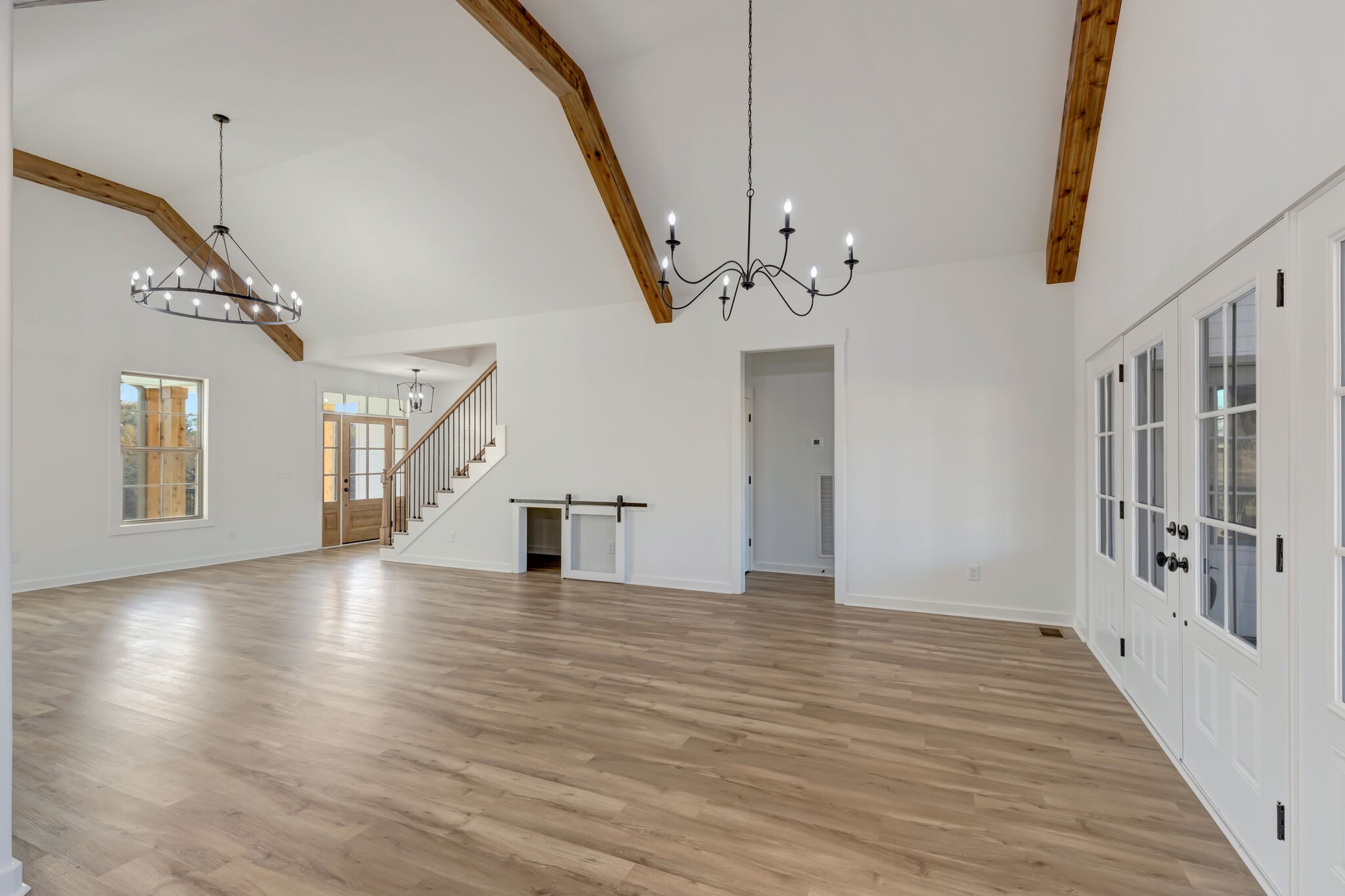 1 Hunter Bills Road Lewisburg, TN 37091 - Photo 14 of 48 a view of an entryway with wooden floor