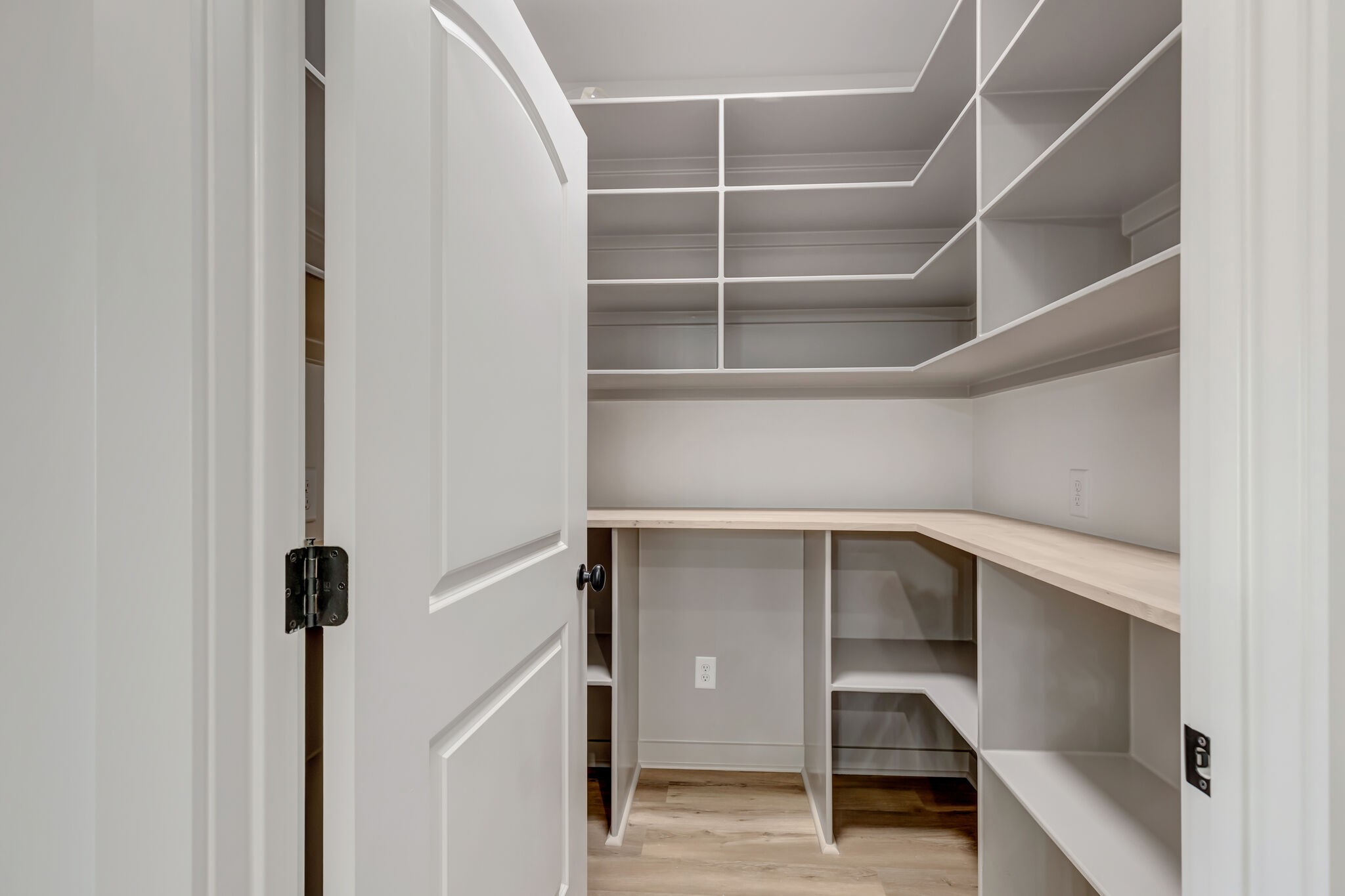 1 Hunter Bills Road Lewisburg, TN 37091 - Photo 21 of 48 a view of an empty walk in closet