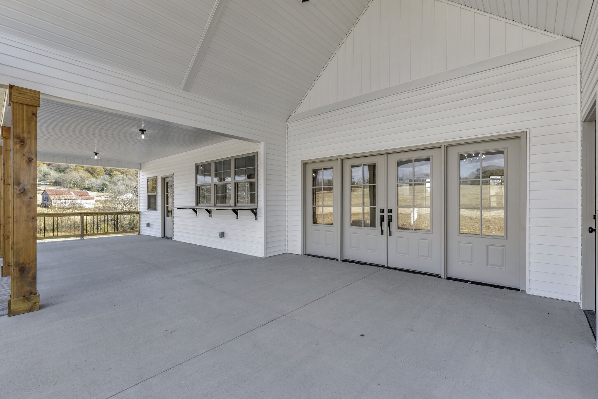 1 Hunter Bills Road Lewisburg, TN 37091 - Photo 36 of 48 a view of an empty room with a window