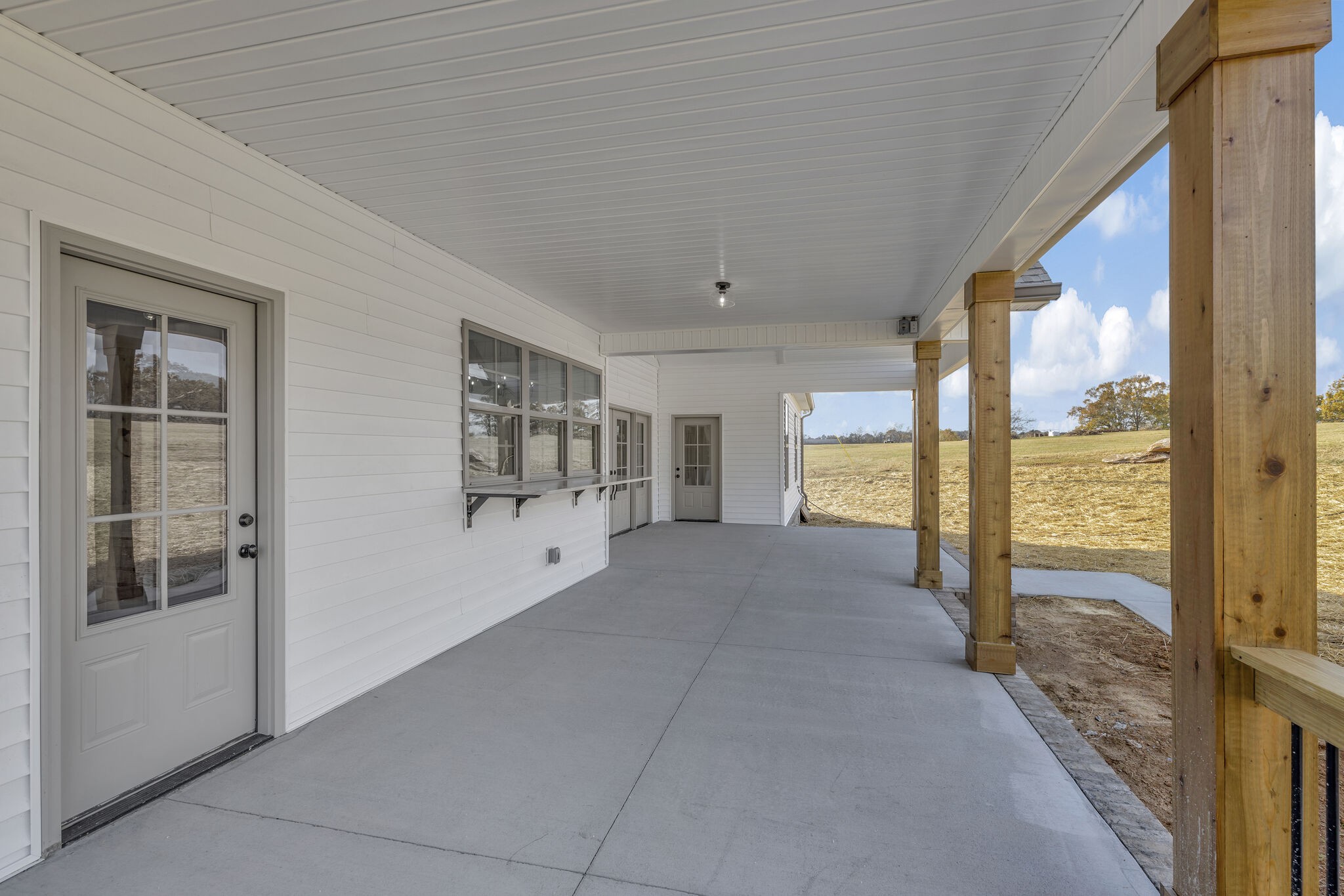 1 Hunter Bills Road Lewisburg, TN 37091 - Photo 38 of 48 a view of an empty room with a window