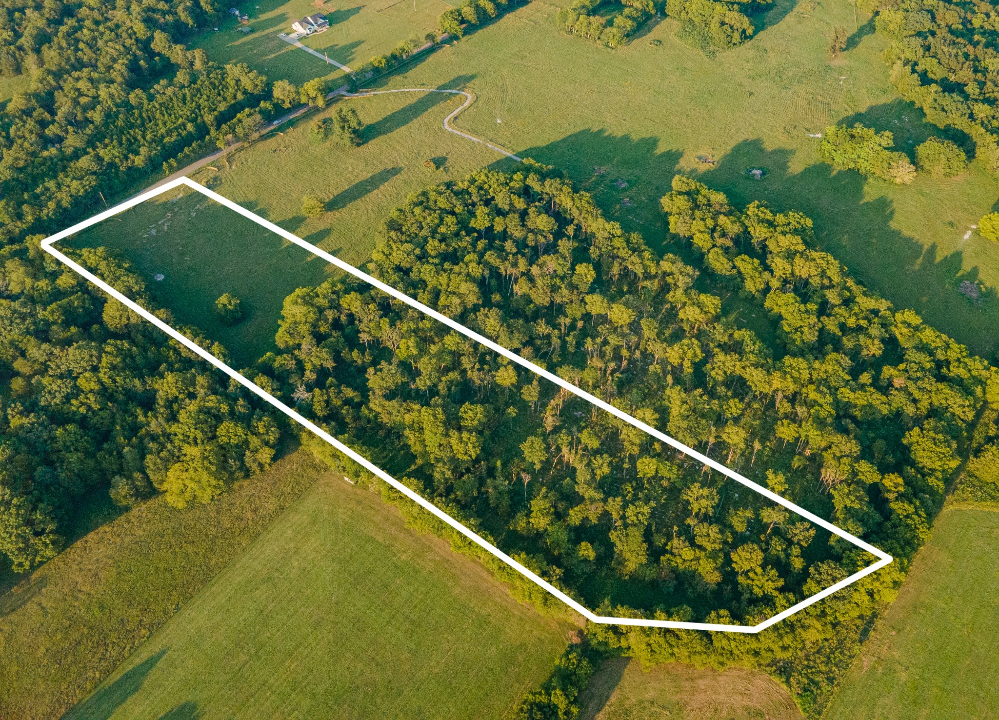 1 Hunter Bills Road Lewisburg, TN 37091 - Photo 45 of 48 a view of a tennis court