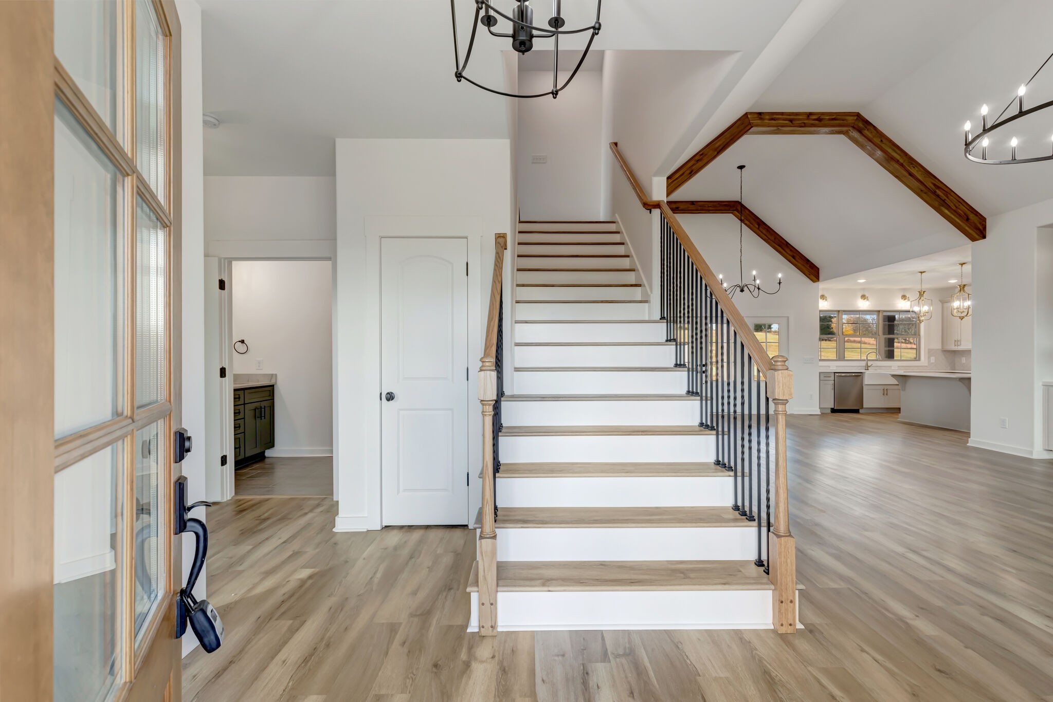 1 Hunter Bills Road Lewisburg, TN 37091 - Photo 7 of 48 a view of entryway and hall with wooden floor