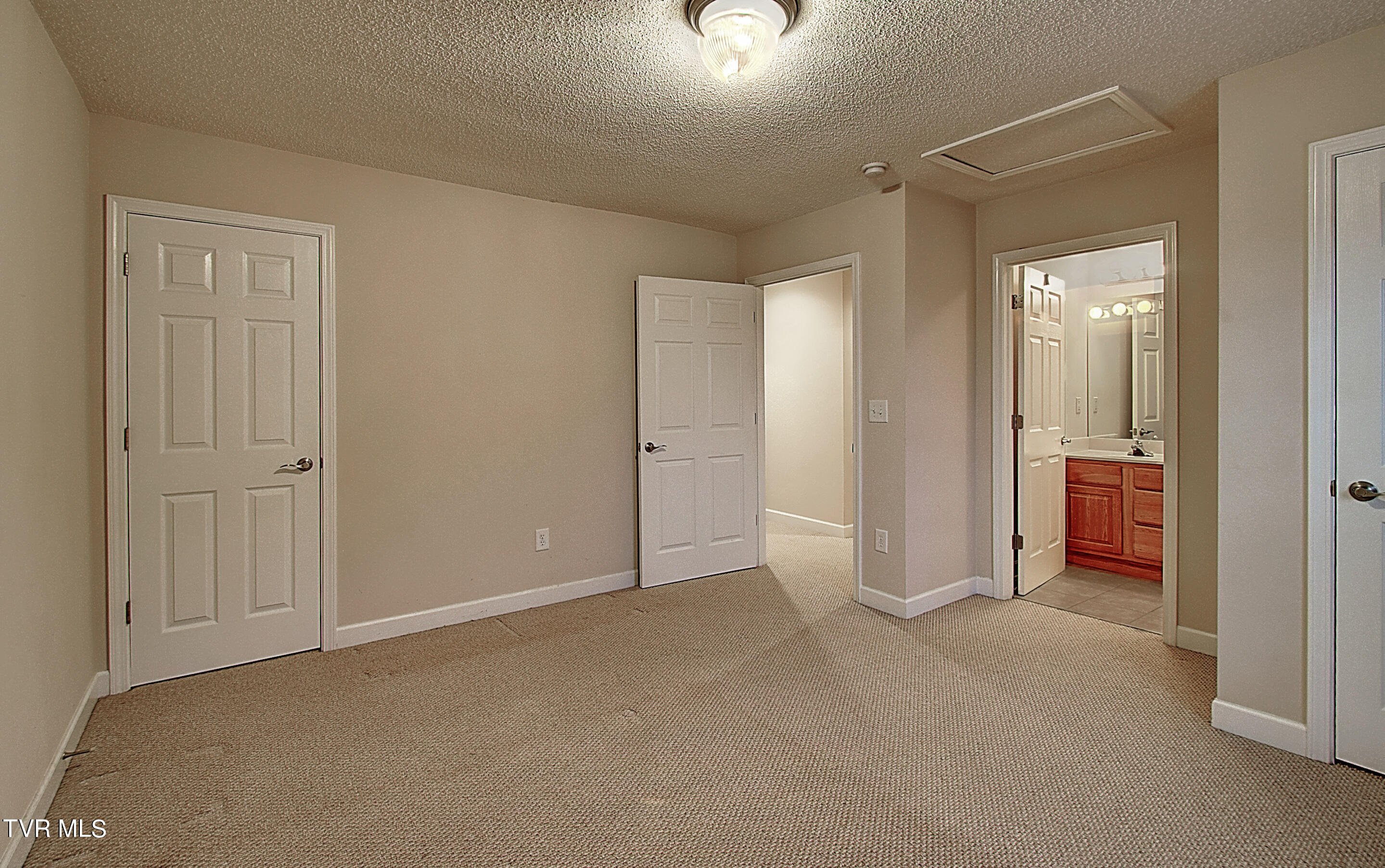 563 Boring Chapel Road, Unit 9 Johnson City, TN 37615 - Photo 18 of 28 18