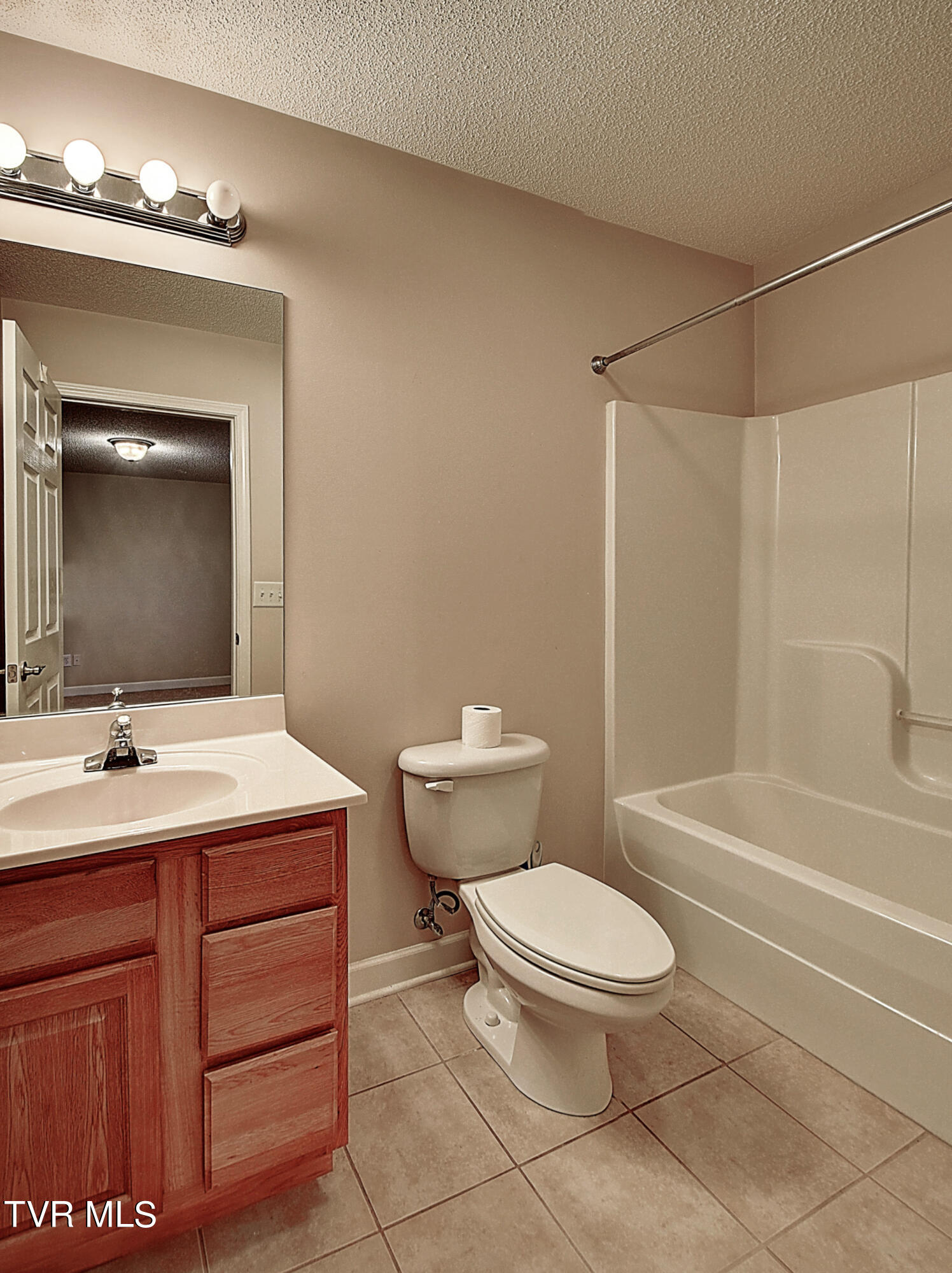 563 Boring Chapel Road, Unit 9 Johnson City, TN 37615 - Photo 19 of 28 19