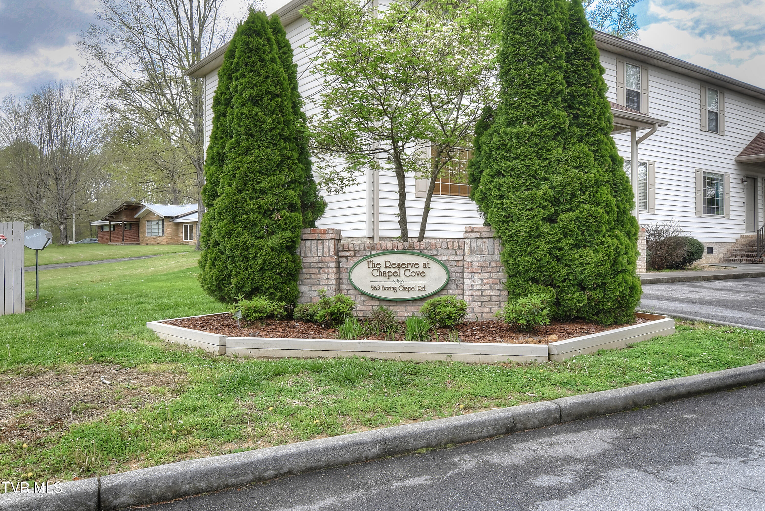 563 Boring Chapel Road, Unit 9 Johnson City, TN 37615 - Photo 27 of 28 DSC_0109_10_11_12_13_14