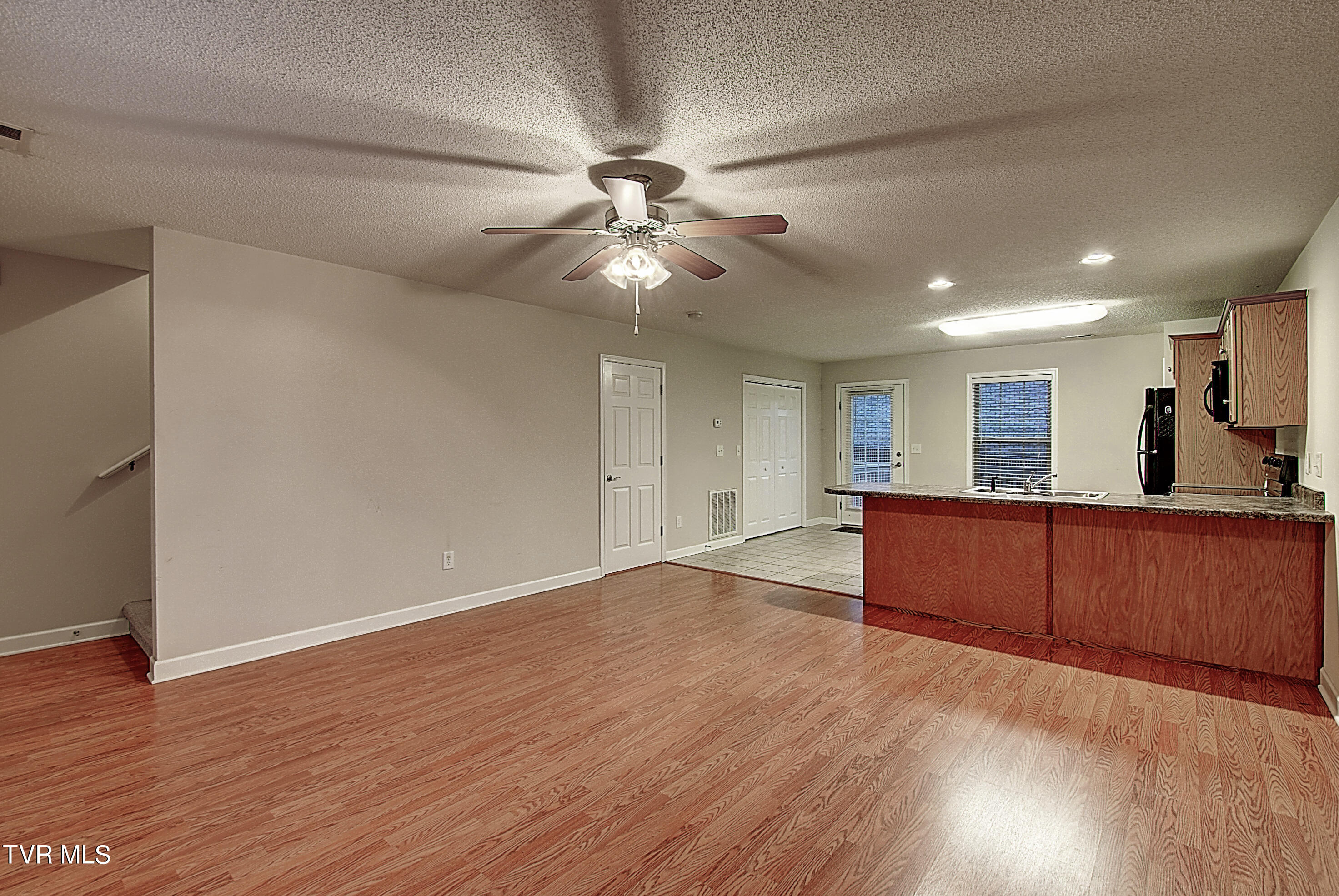 563 Boring Chapel Road, Unit 9 Johnson City, TN 37615 - Photo 7 of 28 7