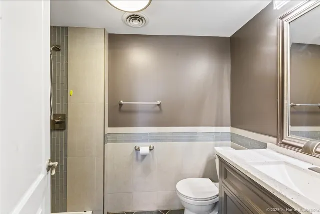 $369,000 | 4325 Adeline Drive, Oak Lawn, IL 60453