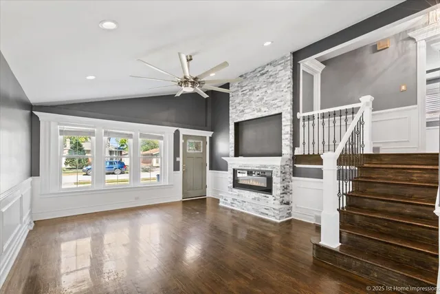 $369,000 | 4325 Adeline Drive, Oak Lawn, IL 60453