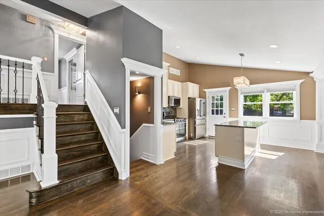 $369,000 | 4325 Adeline Drive, Oak Lawn, IL 60453