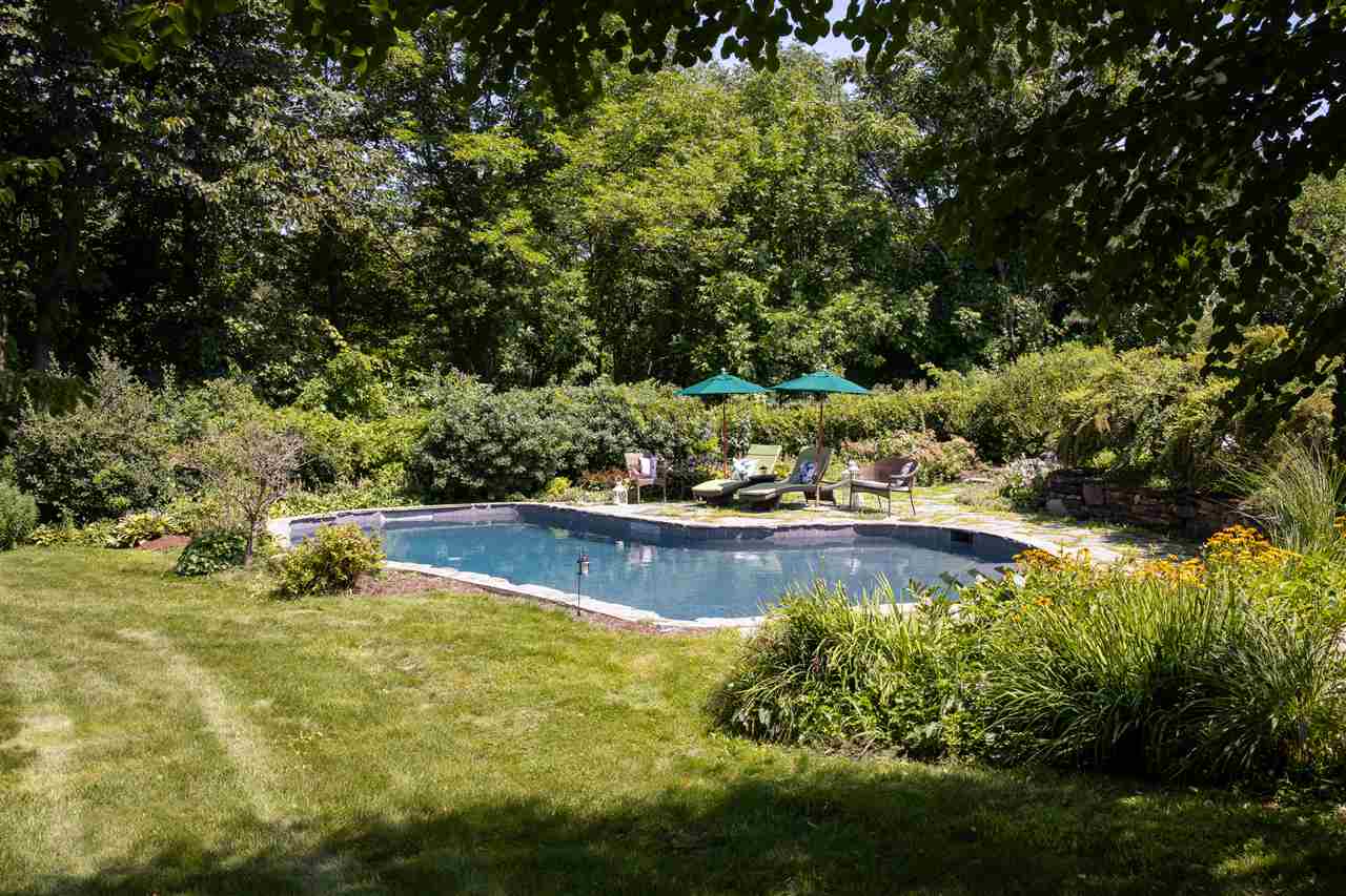 587 Ridgefield Road Shelburne, VT 05482 - Photo 7 of 35 Gallery Image 7