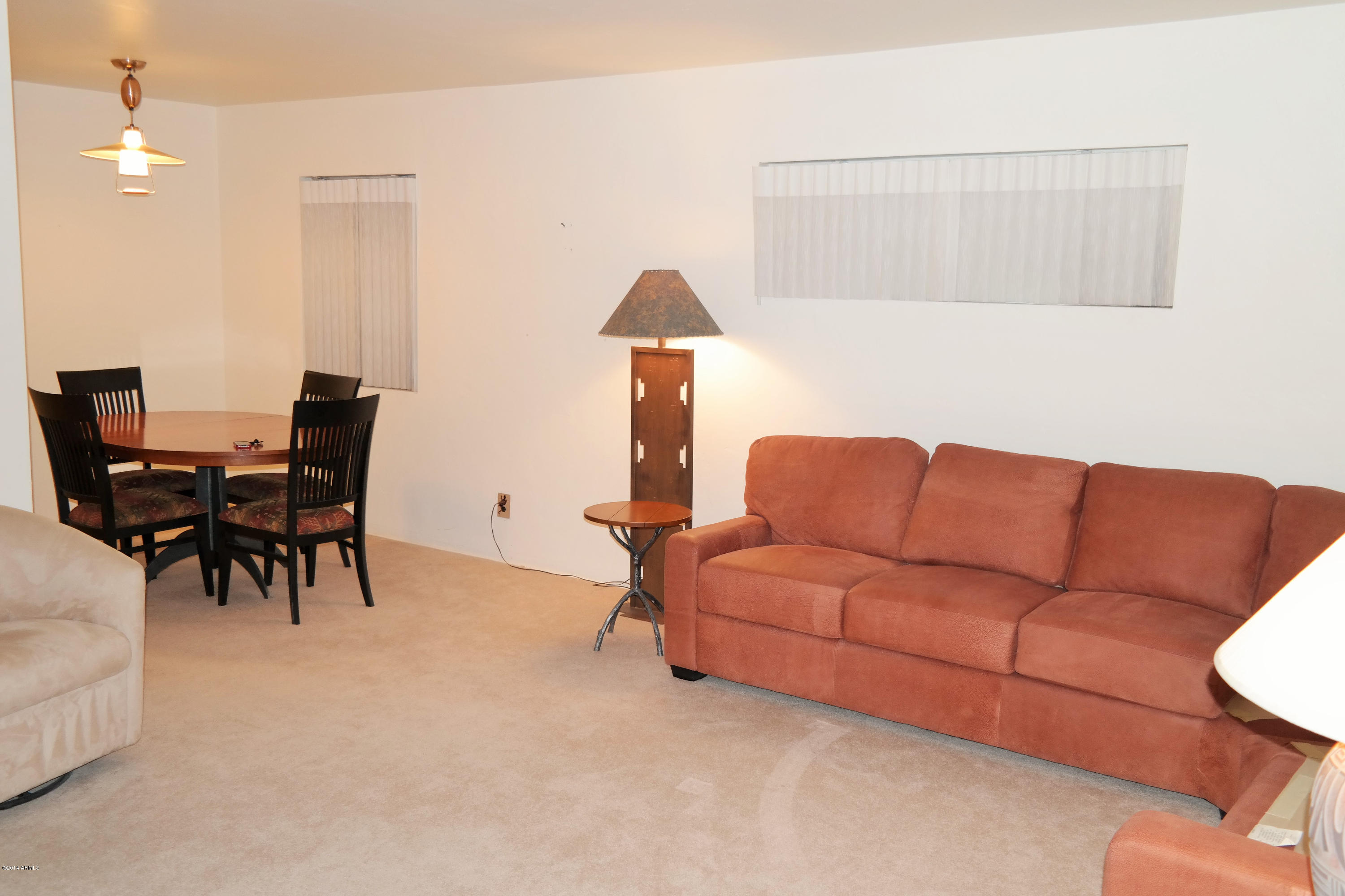 1120 East Ocotillo Road Phoenix, AZ 85020 - Photo 11 of 25 Living Area