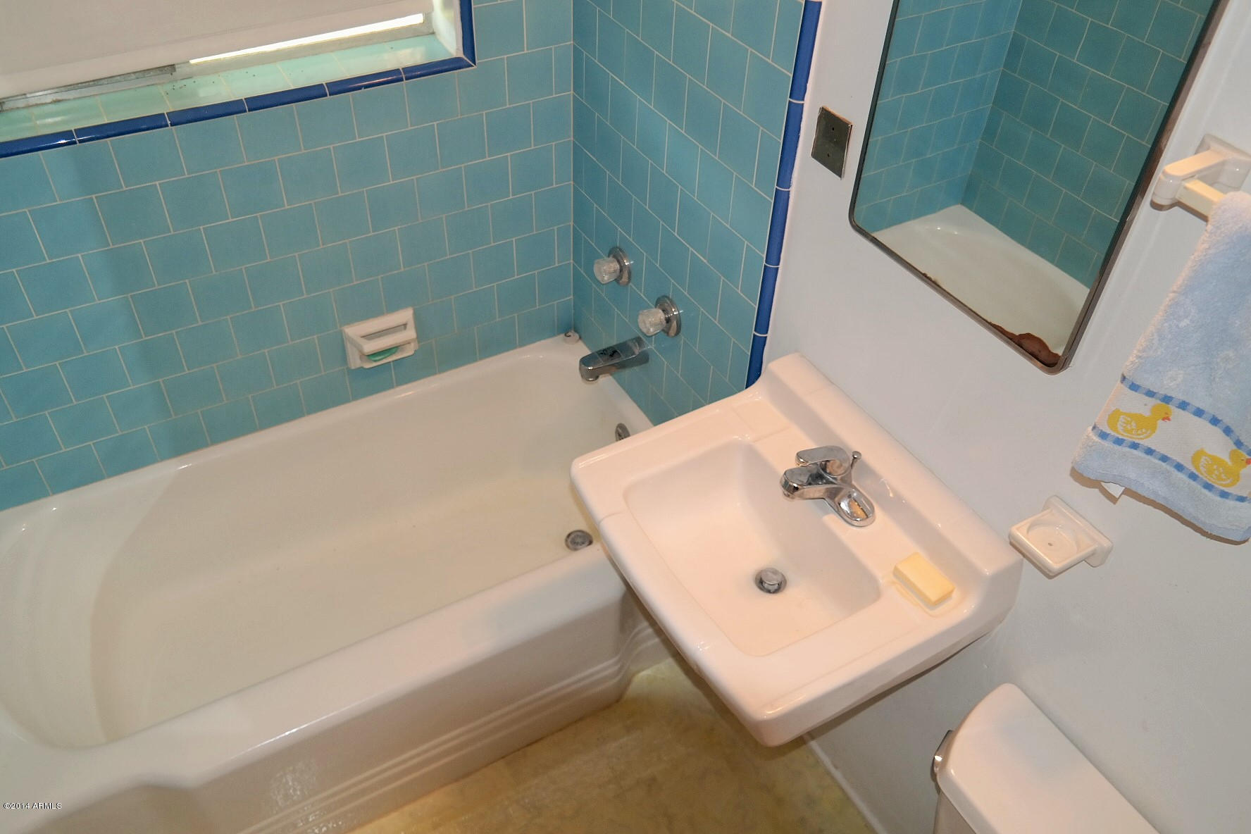 1120 East Ocotillo Road Phoenix, AZ 85020 - Photo 14 of 25 Bath