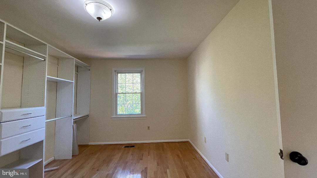 10621 Patternbond Terrace Silver Spring, MD 20902 - Photo 17 of 26 Gallery Image 17