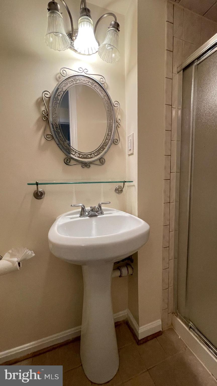 10621 Patternbond Terrace Silver Spring, MD 20902 - Photo 23 of 26 Gallery Image 23