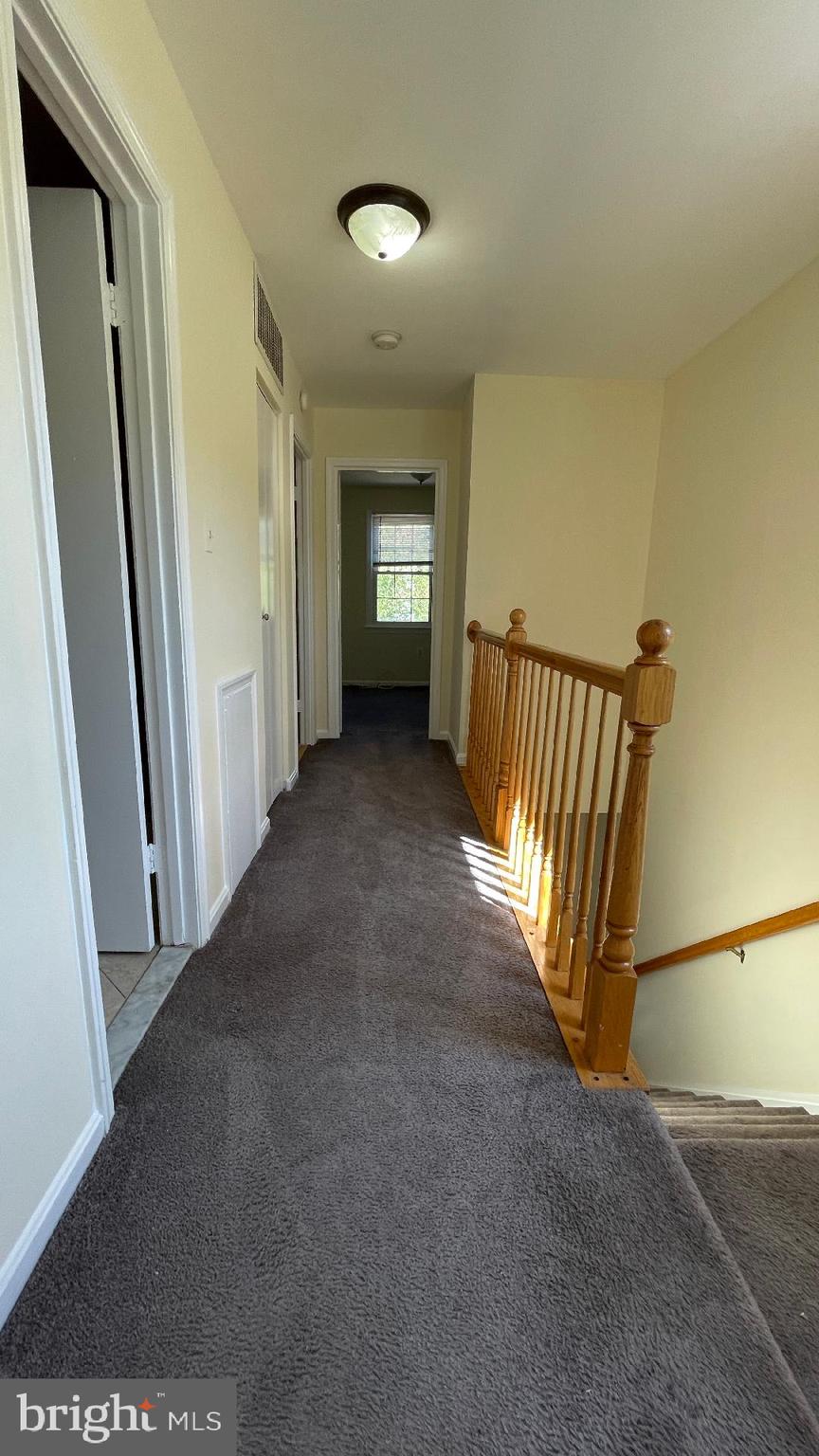 10621 Patternbond Terrace Silver Spring, MD 20902 - Photo 10 of 26 Gallery Image 10