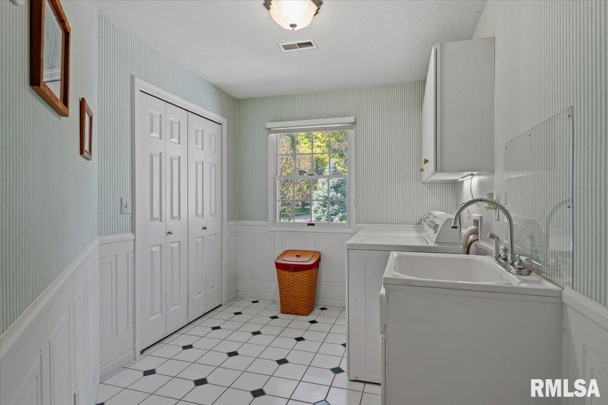 50 West Hazel Dell Lane Springfield, IL 62703 - Photo 47 of 73