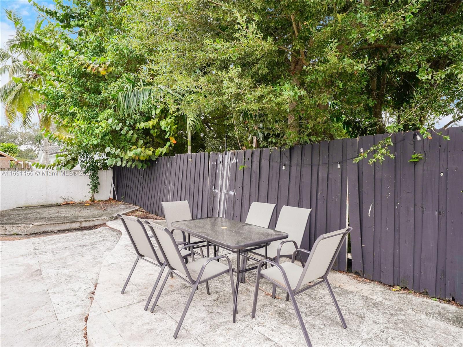 5000 Grant Street Hollywood, FL 33021 - Photo 51 of 74