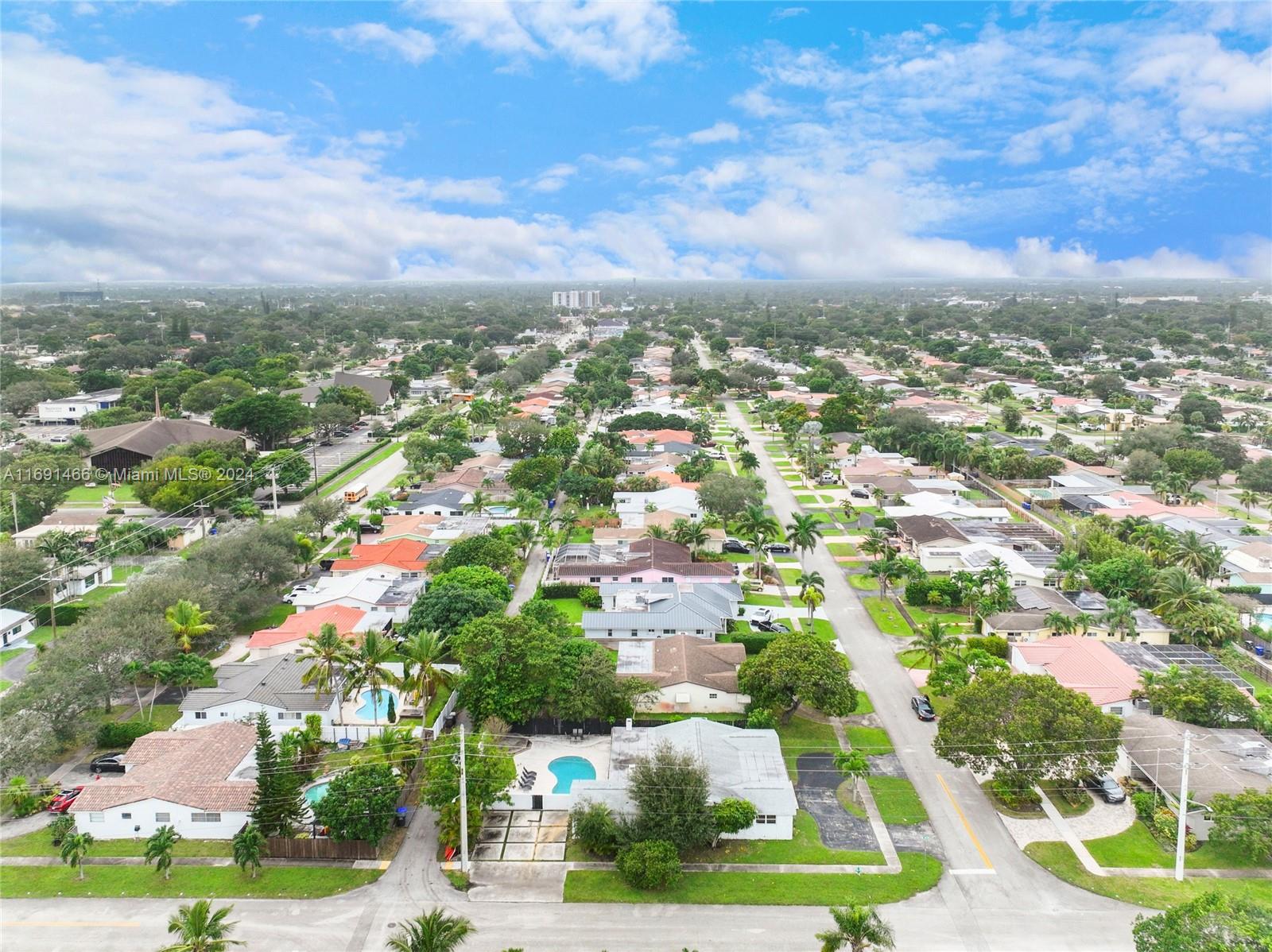 5000 Grant Street Hollywood, FL 33021 - Photo 72 of 74