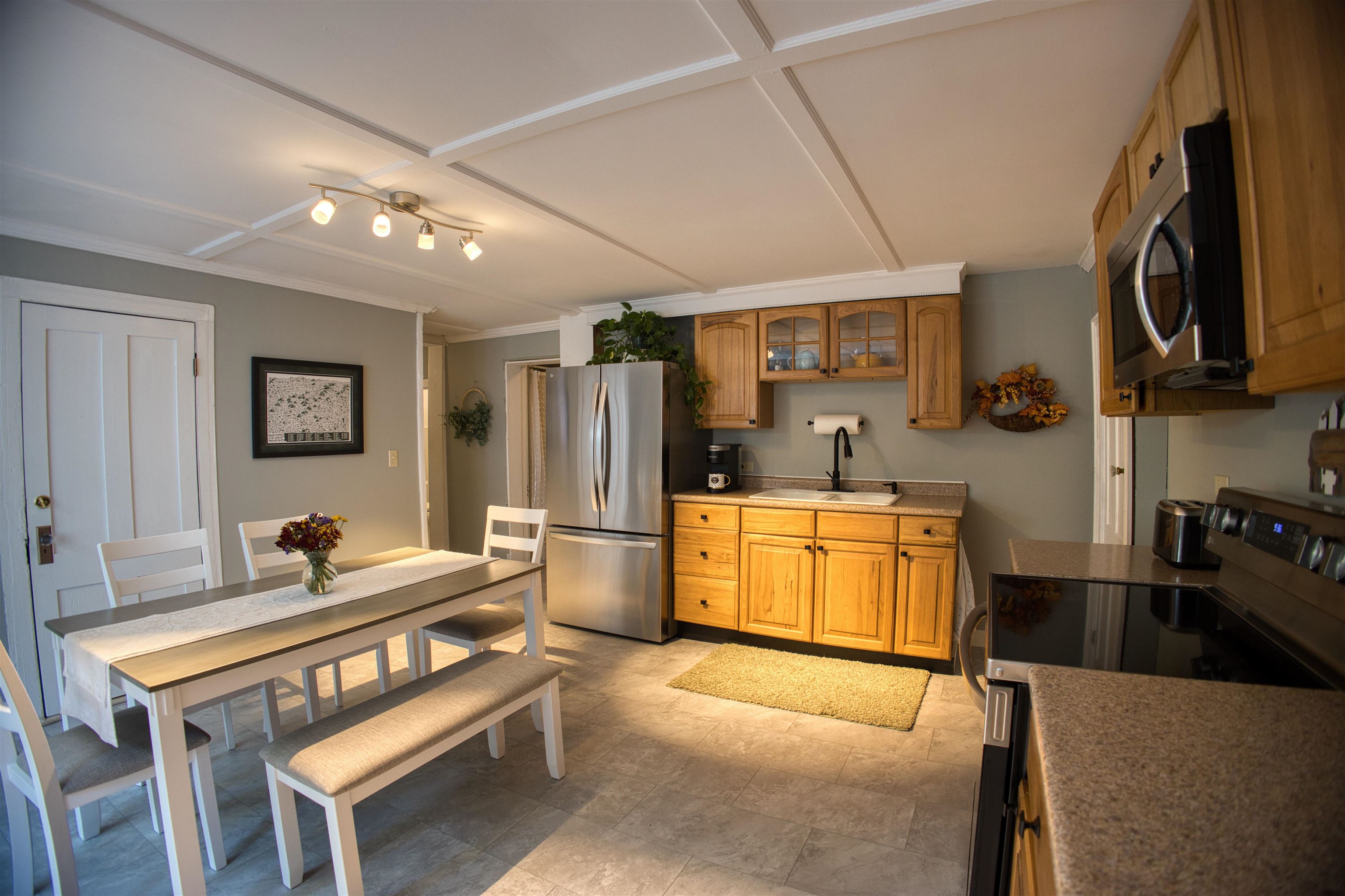 623 Province Lake Road Effingham, NH 03882 - Photo 17 of 40