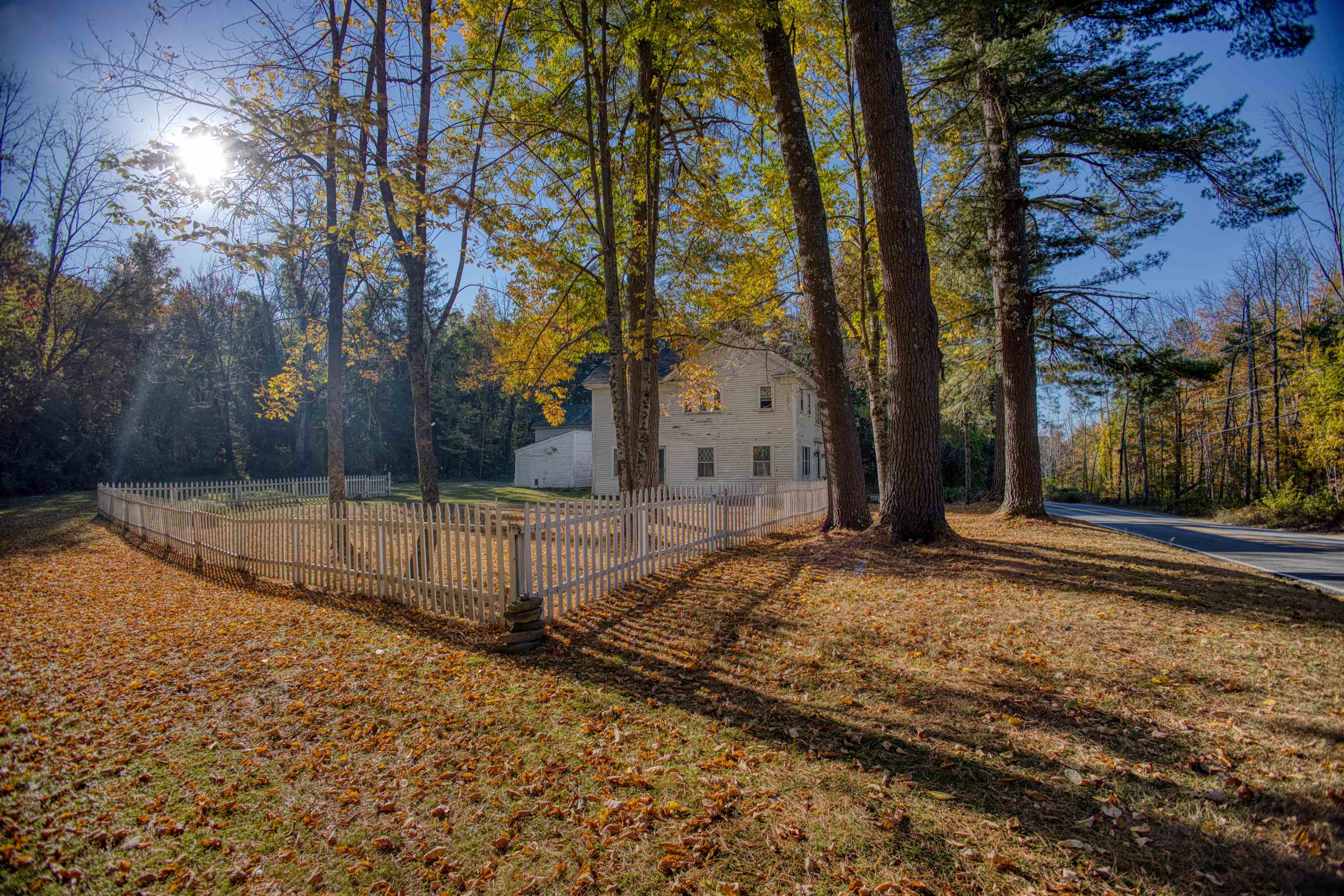 623 Province Lake Road Effingham, NH 03882 - Photo 5 of 40