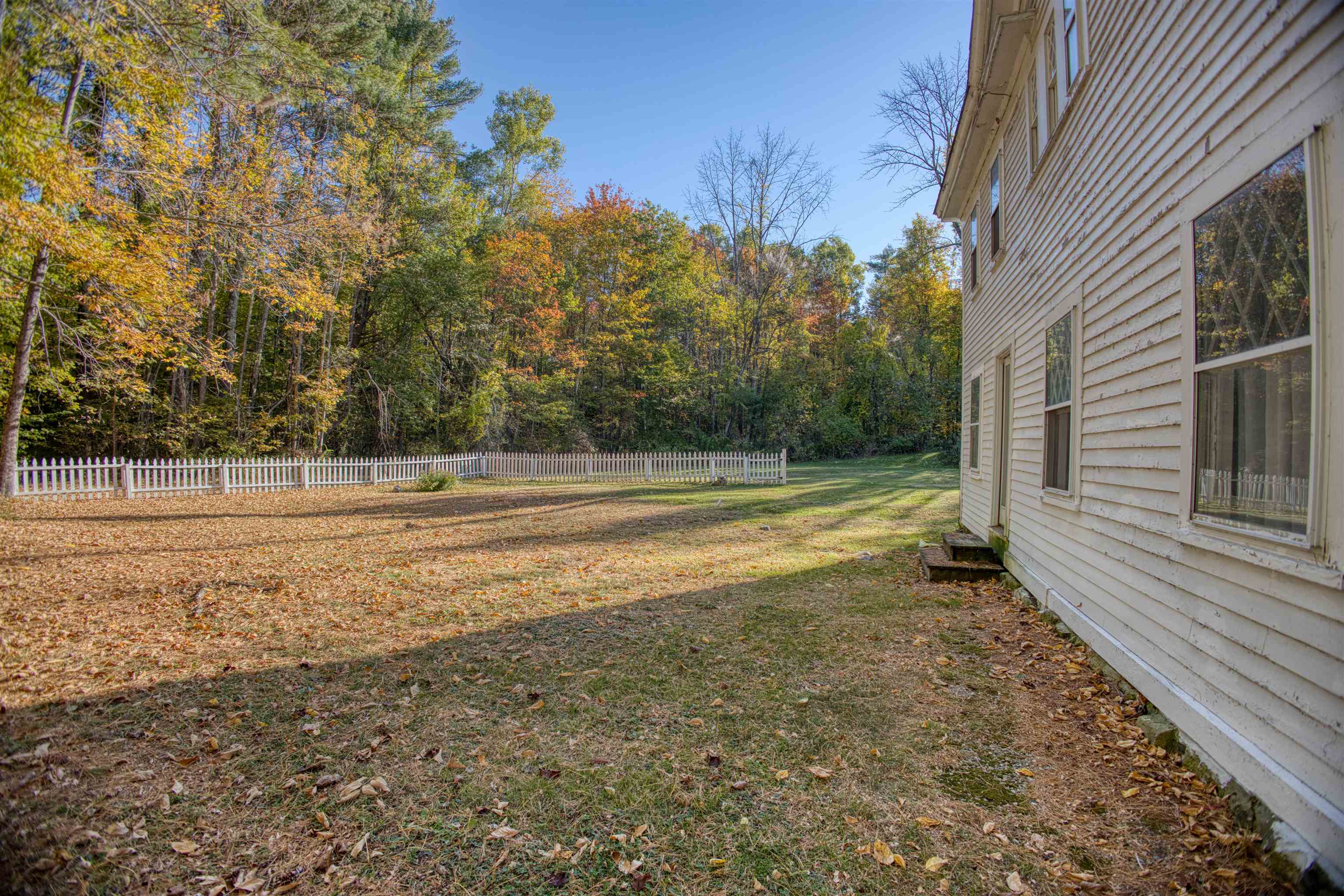 623 Province Lake Road Effingham, NH 03882 - Photo 9 of 40