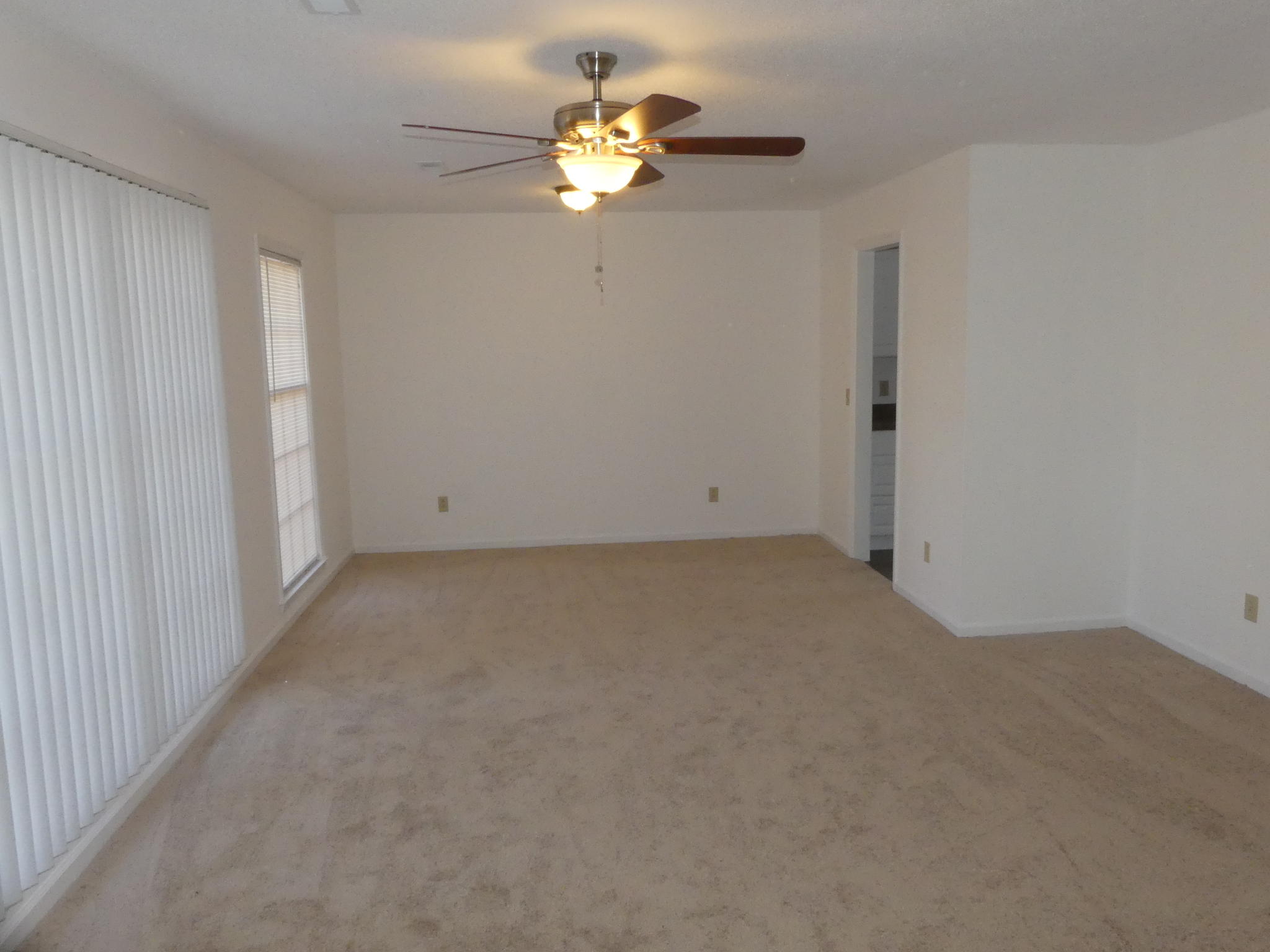 8177 Wainwright Road North Charleston, SC 29406 - Photo 14 of 41 P1030492