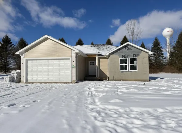$315,900 | 2026 Grn Acrs Drive, Adrian, MI 49221