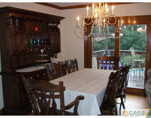 37 Hill Road Edison, NJ 08817 - Photo 4 of 8