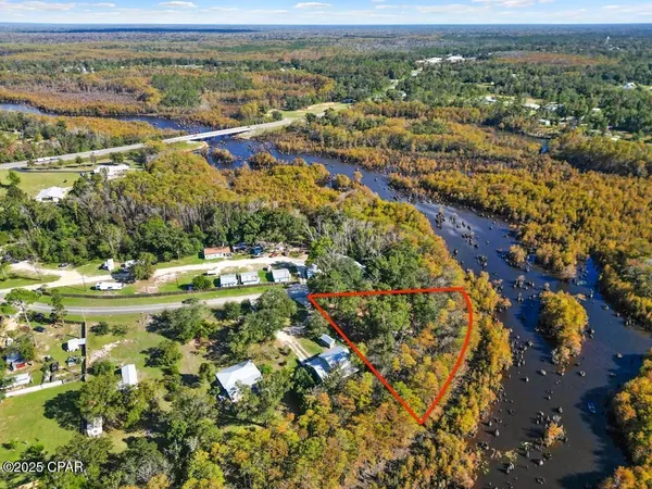 $50,000 | 587 Texas Street, Wewahitchka, FL 32465