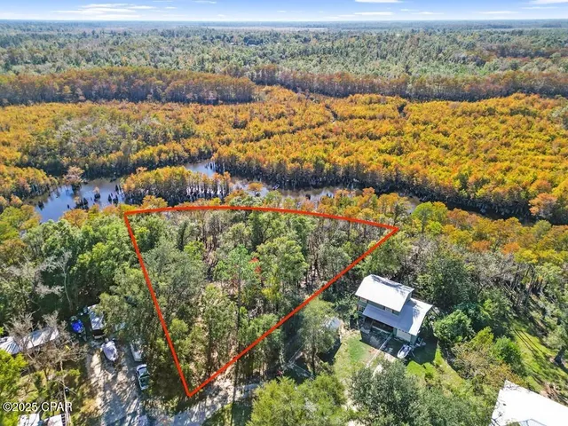 $50,000 | 587 Texas Street, Wewahitchka, FL 32465