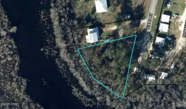 $50,000 | 587 Texas Street, Wewahitchka, FL 32465