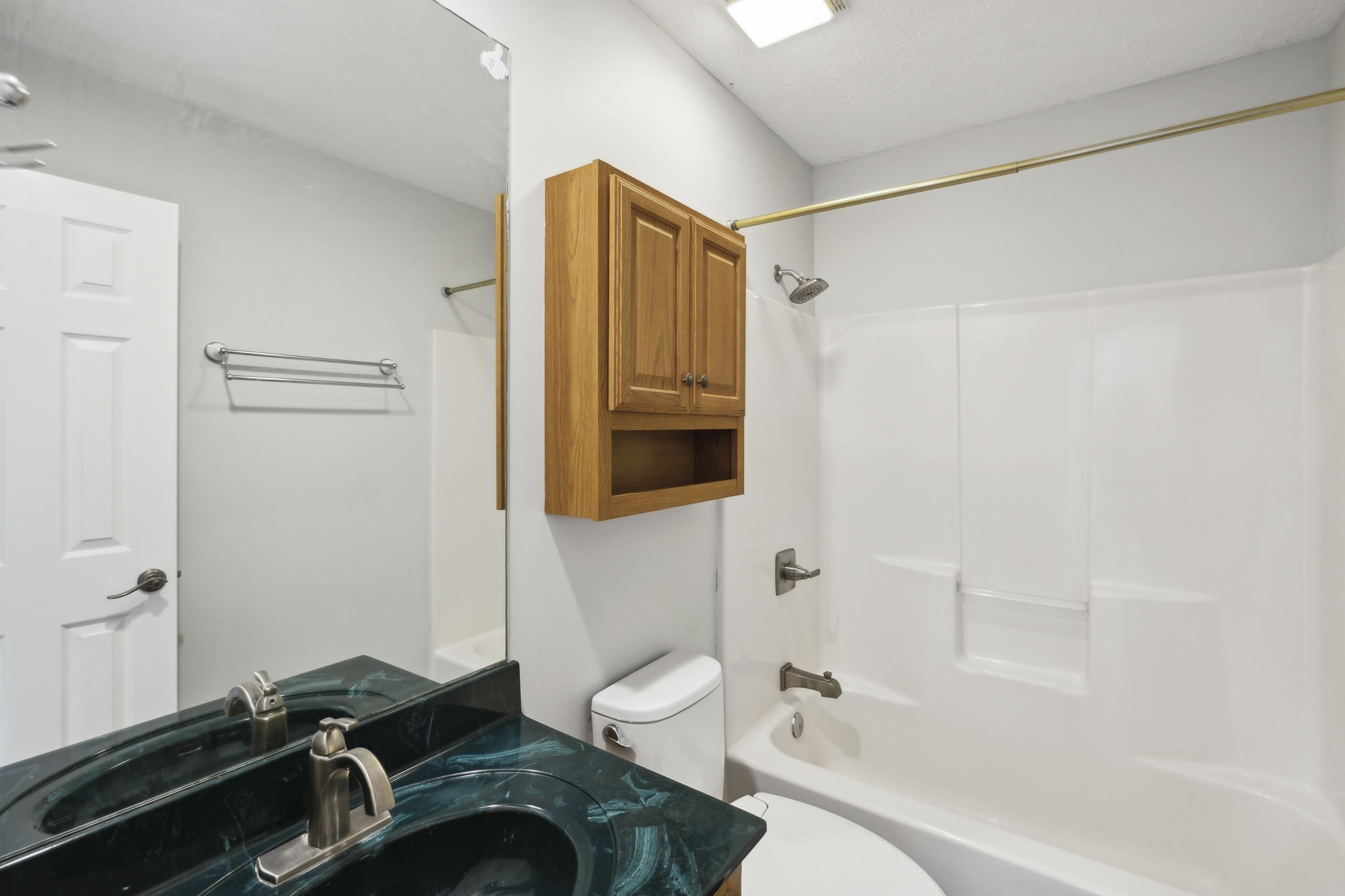 623 Audrey Road Mount Juliet, TN 37122 - Photo 18 of 27 a bathroom with a sink a toilet and shower
