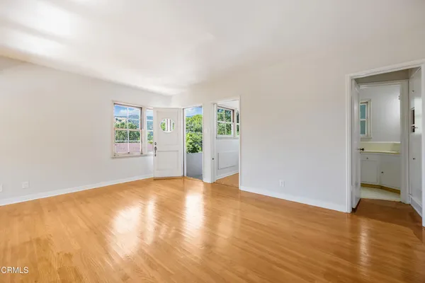 $1,275,000 | 2015 Montecito Drive, Glendale, CA 91208