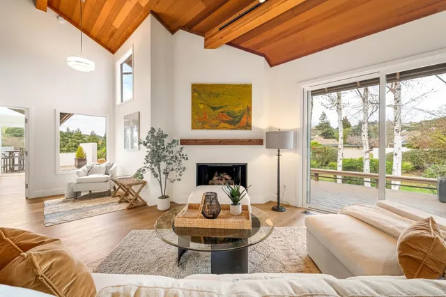 $2,299,000 | 9583 Redwood Court, Carmel, CA 93923