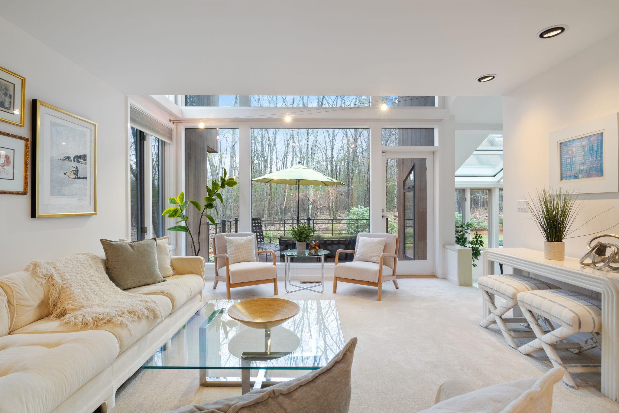 15 Masefield Road Nashua, NH 03062 - Photo 6 of 53 Gallery Image 6