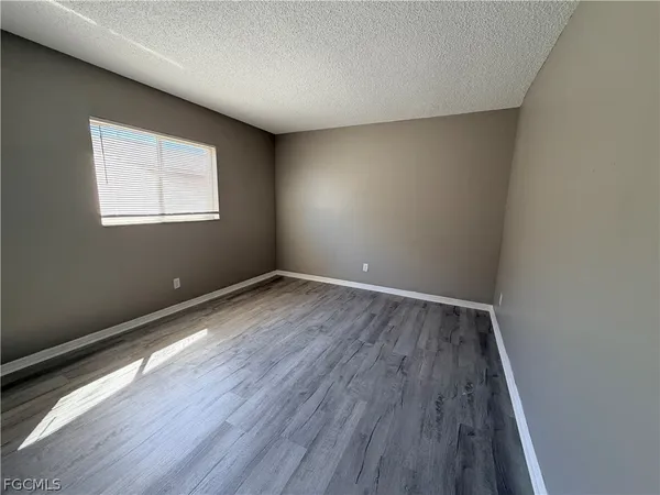 $1,350 | 823 Gleason Parkway, Unit 2, Cape Coral, FL 33914