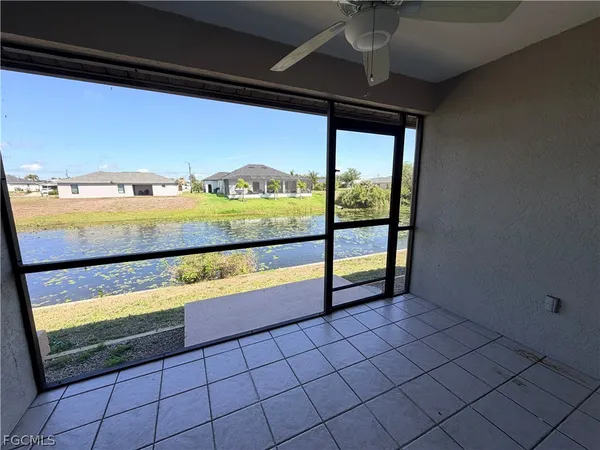 $1,350 | 823 Gleason Parkway, Unit 2, Cape Coral, FL 33914